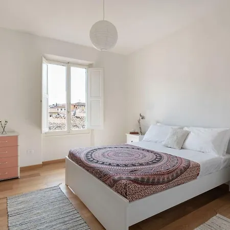 Appartement Beautiful 4bed Apt,sleeps 9 Nr Piazza Della Liberta *